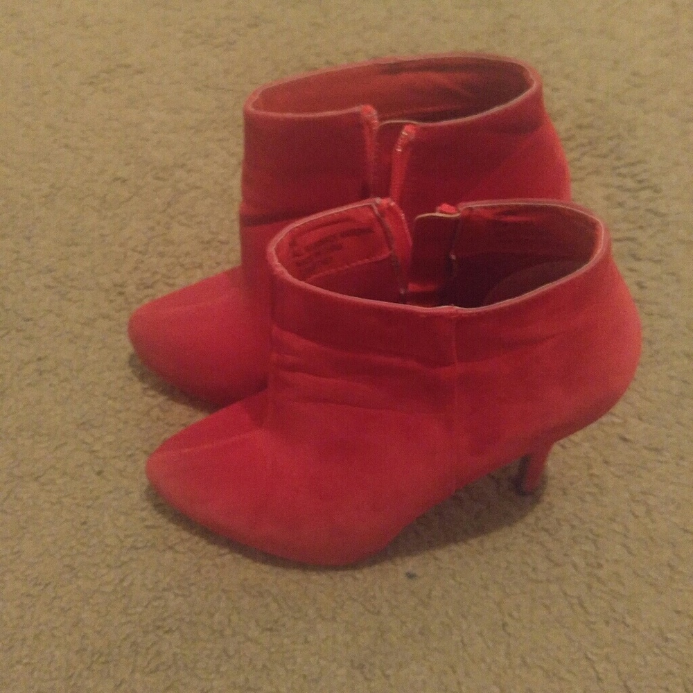 Booties - Picture 4 of 6